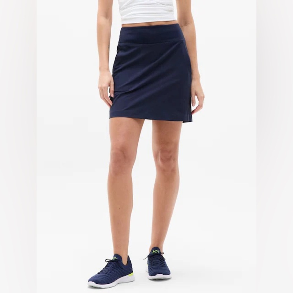 Athleta Brooklyn 16" Skort